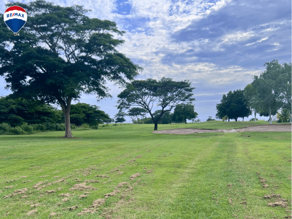 Lote en Gran Pacífica Beach & Golf Resort